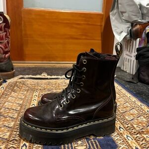 Dr martens cherry red Plattform boots